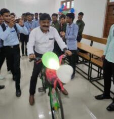 Electric Cycle Project by 2022 electrical students